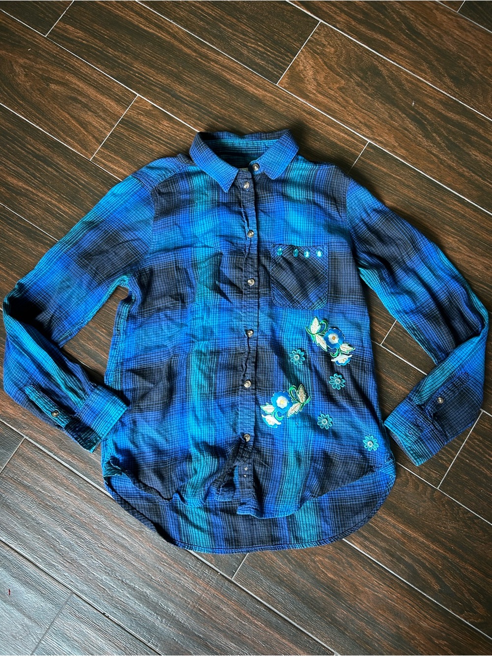 American Eagle Vintage Boyfriend Flannel Plaid Shirt w/ Jeweled Embellishments